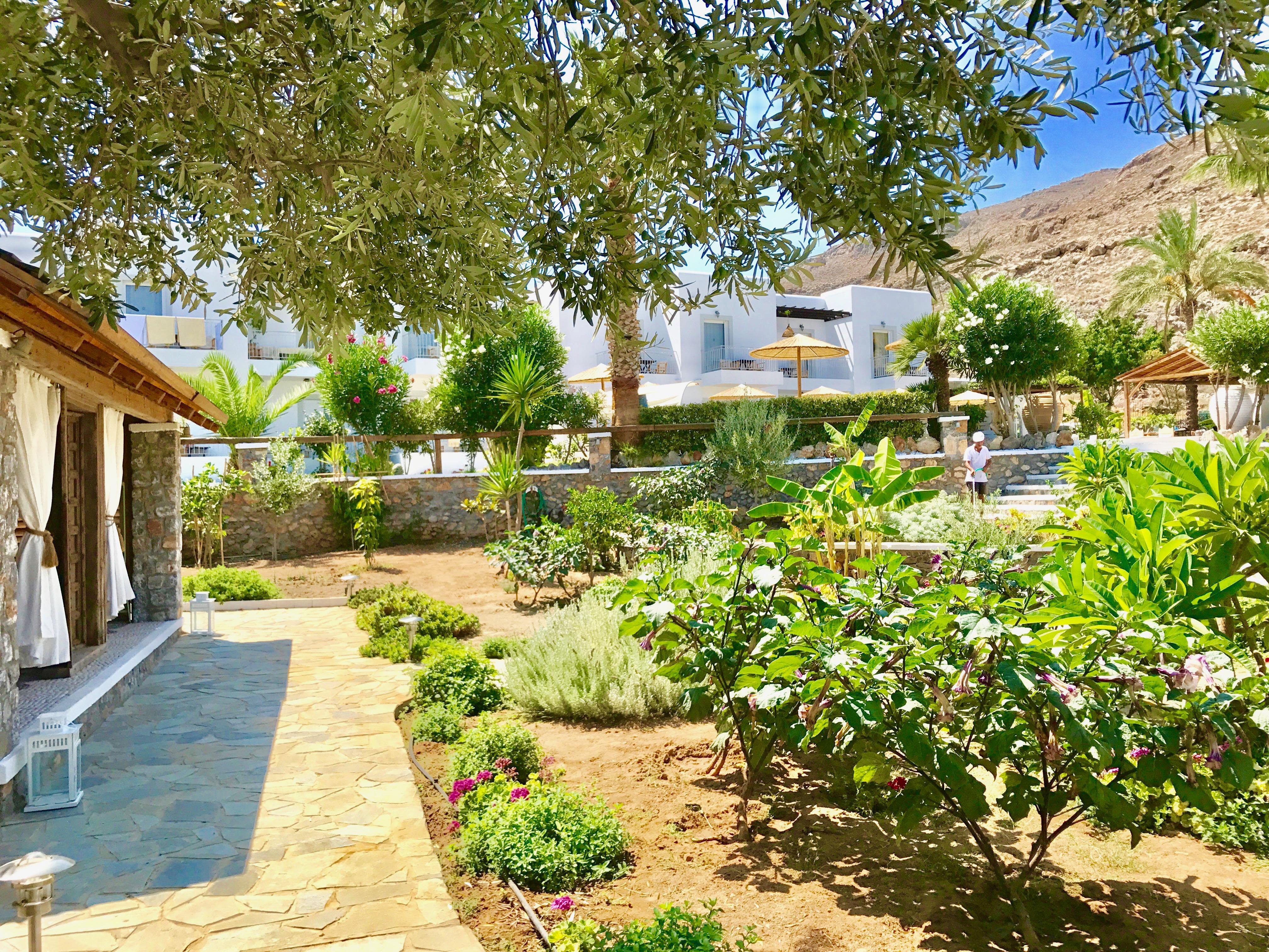 לינדוס Caesars Gardens Hotel & Spa - Adults Only מראה חיצוני תמונה