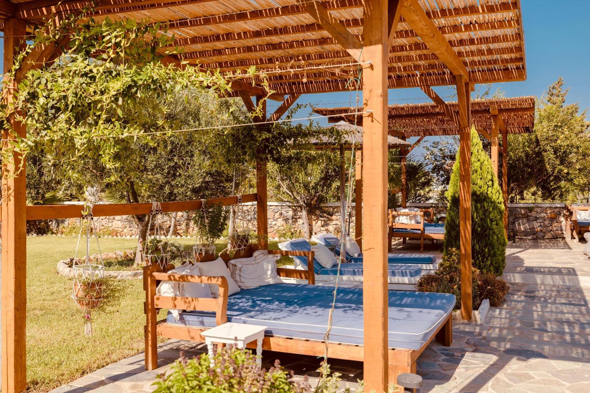 לינדוס Caesars Gardens Hotel & Spa - Adults Only מראה חיצוני תמונה
