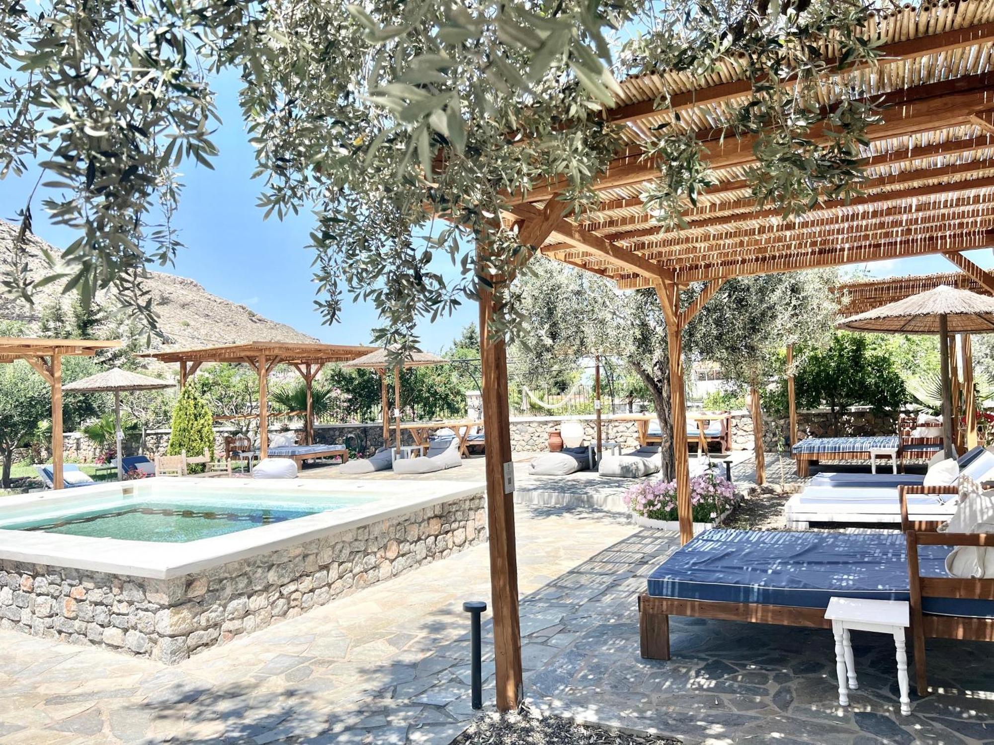 לינדוס Caesars Gardens Hotel & Spa - Adults Only מראה חיצוני תמונה